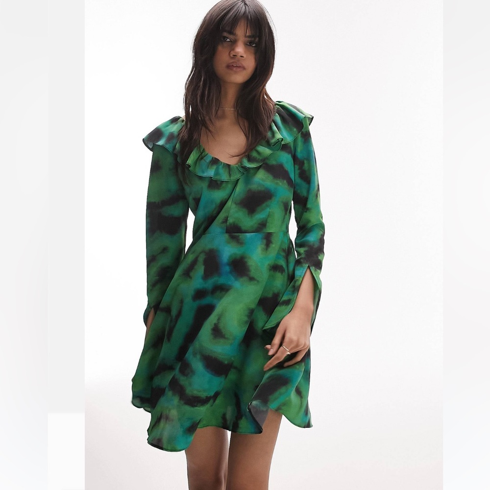 Topshop ruffle neck dress size 4